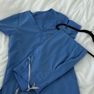 Figs Blue Medical Scrubs top and bottom size XS petite